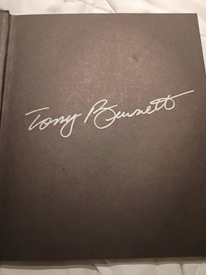 Signed Tony Bennett Onstage And In The Studio Book