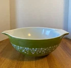 Pyrex 444 Spring Blossom Green Crazy Daisy Cinderella Mixing Bowl 4 Qt Vintage