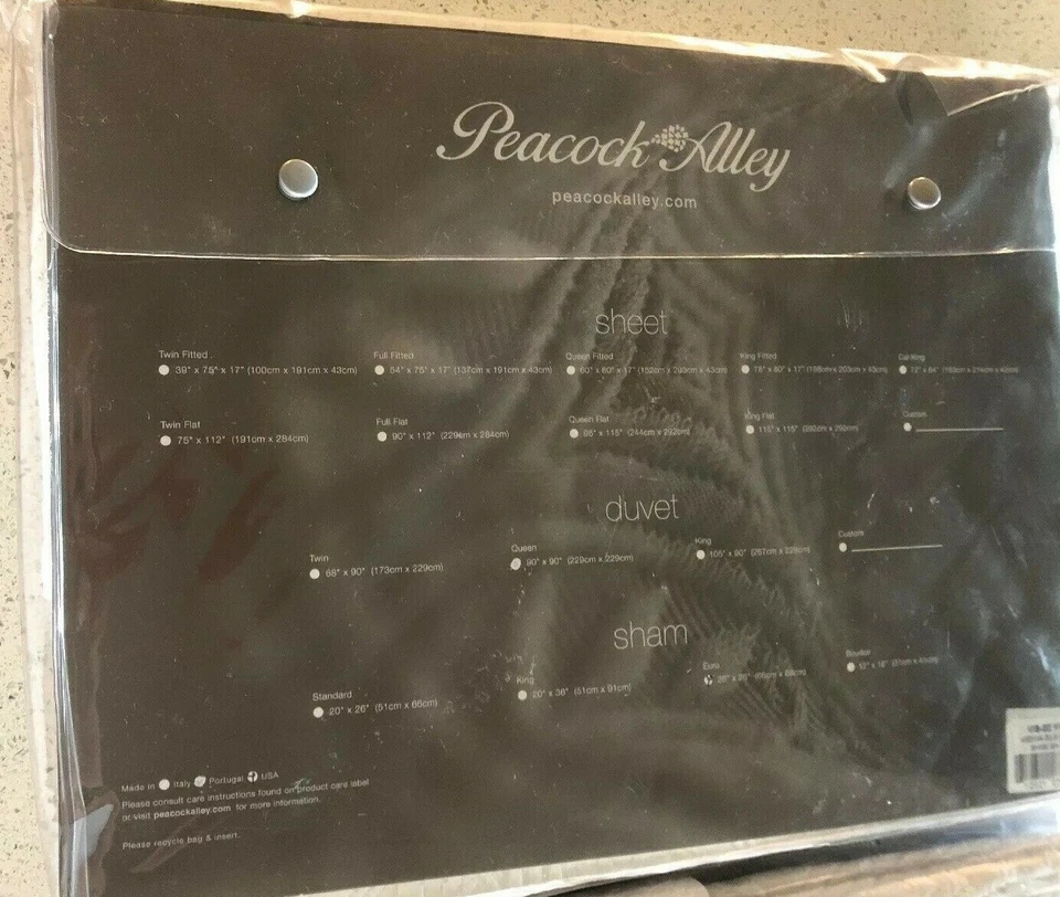 Peacock Alley EURO SHAMS TWO VIENNA SILK Cotton White 26x26 Pristine Made in USA - Image 4 of 4