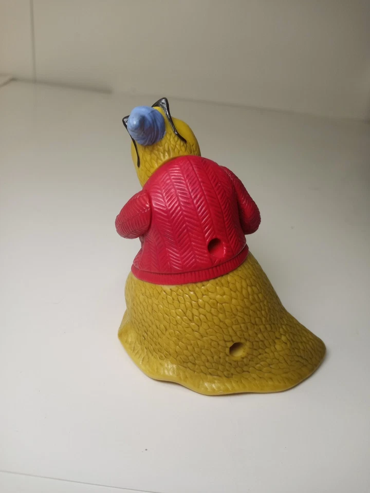 Экшн-фигурка Monsters Inc. Roz 3,5 дюйма верх для торта? Номер #1 босс  - Изображение 2 из 3