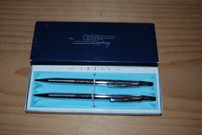 Vintage Cross CENTURY Chrome Pen  Pencil Set 3501 In Original Box