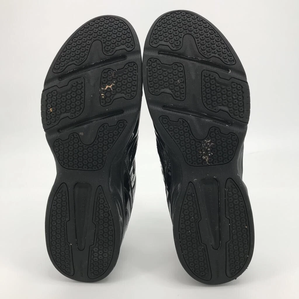 Basketball referee hotsell shoes nike