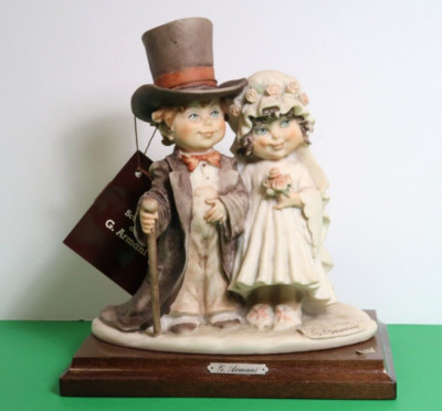 GUISEPPE ARMANI ITALY 1982 BRIDE & GROOM STATUE FIGURINE