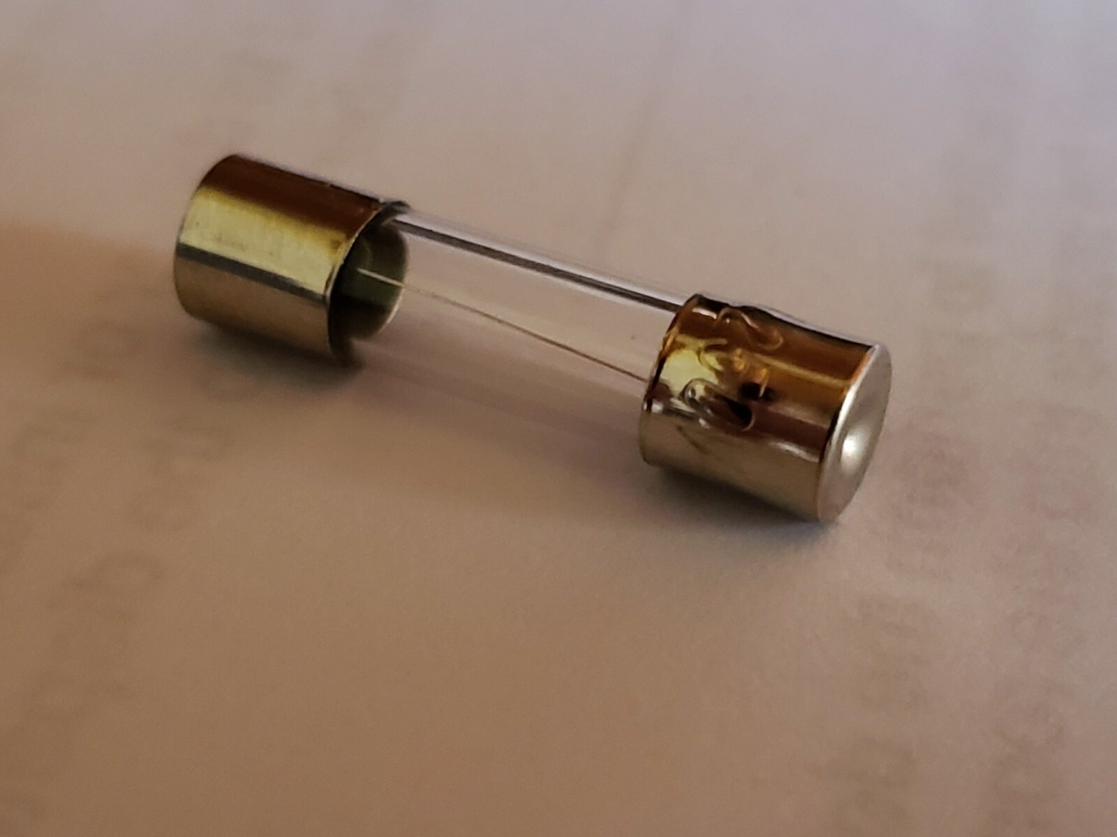 2A 250V FUSES F2AL250V 2 Amp FastBlow FUSE 5mm x 20mm SOLD