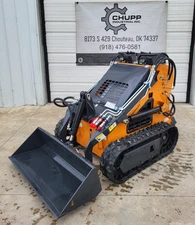 Mini Skid Steer Stand-on Landhero Loader Crawler 23HP AGT Toro Dingo
