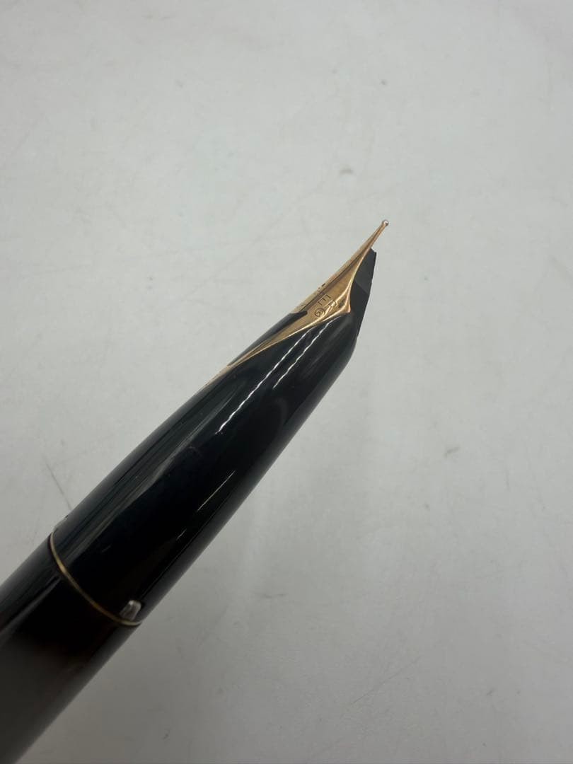 Sheaffer 14K 585 Fountain Pen 14K Gold Nib Vintage Authentic Rare
