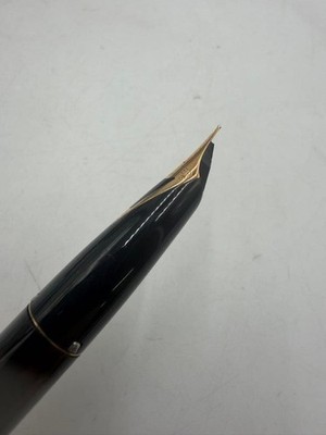 Sheaffer 14K 585 Fountain Pen 14K Gold Nib Vintage Authentic Rare