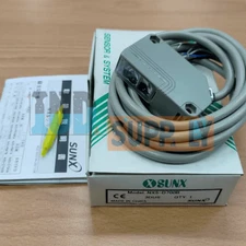 1PC NEW Panasonic NX5-D700B Compact Multi-Voltage Photoelectric Sensor