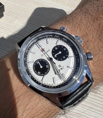 Seagull Homage 1963 Quartz 42mm Chronograph Panda Dial White Dial Black Sdials