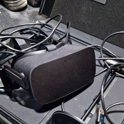 Oculus Rift VR-Headset für PC und Konsole, USB-Anschluss, Schwarz