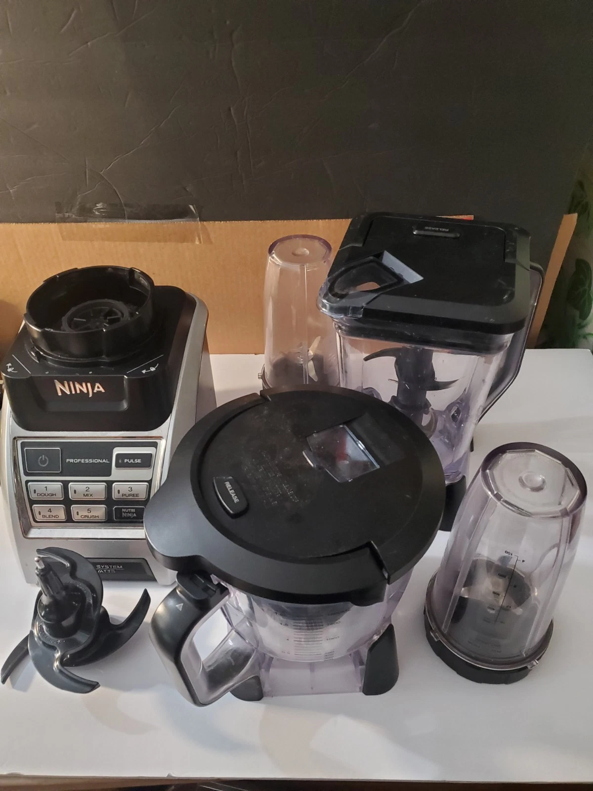 Ninja Blender 1500W for Professional Kitchen System ( 6 Pieces Set )