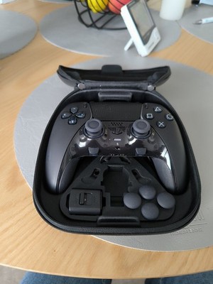 Dualsense Edge Controller  Schwarz