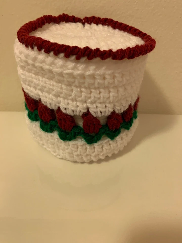 Toilet Paper Tissue Cover White, Burgundy Tulip Flowers with Green Leaves New - Image 2 of 4