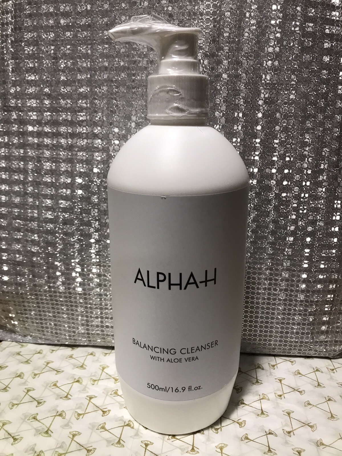 ALPHA-H Balancing Cleanser With Aloe Vera - 500ml - New