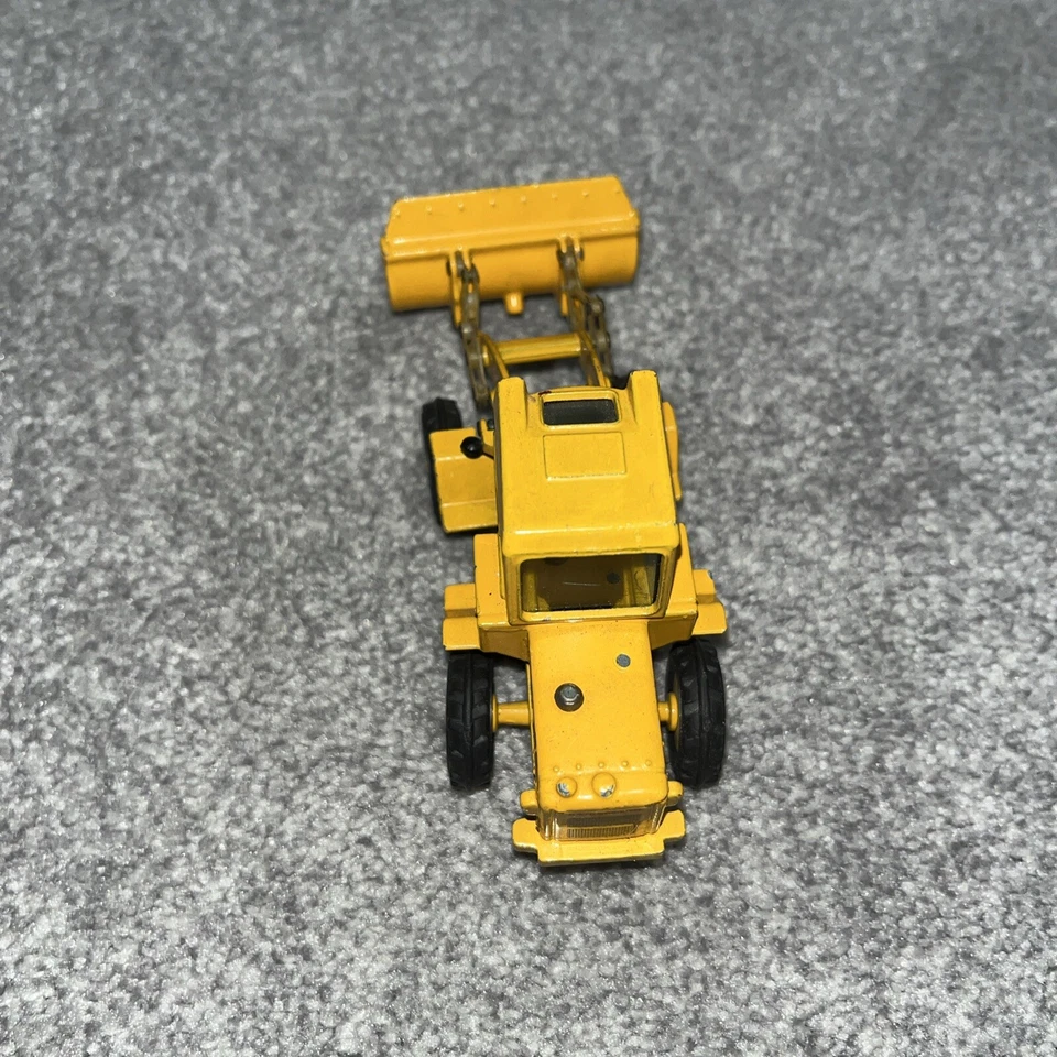 CARGADORA DE RUEDAS USADA JOAL CATERPILLAR MINIATURAS DIECAST COLECCIONISTAS ESPAÑA AMARILLO Foto 2 de 4