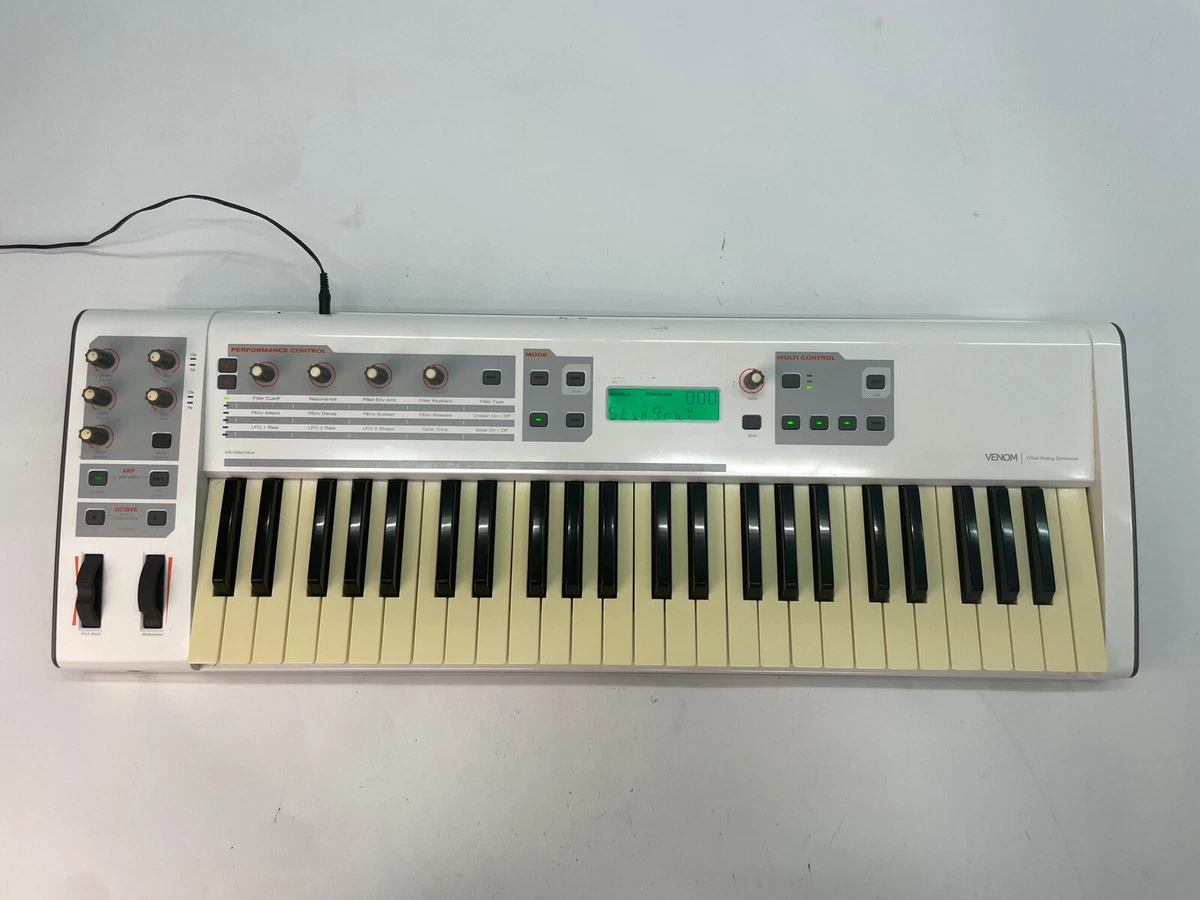 M-Audio Venom Synthesizer 49-key design w 12-voice polyphony 512 single patches