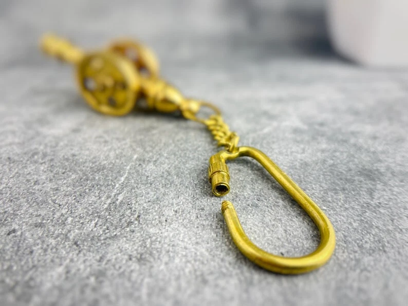 Llavero Cañón Náutico Marino Latón Regalo Único para Mujeres y Hombres | Asequible Foto 3 de 4