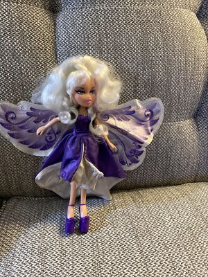 Bratz Chic Mystique Cloe Doll Angel 2001 MGA Vintage