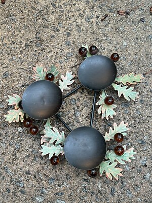 Vintage Elegant Triple Black Metal Candle Holder Oak Leaves Berry Accent