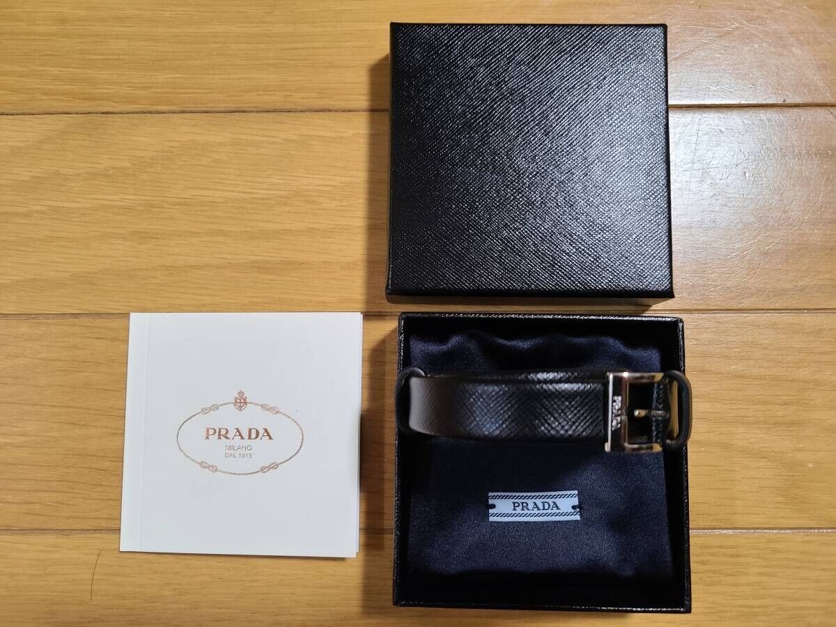 PRADA AMEX American Express Centurion Bracelet Wearable PRADA AMEX American Express Centurion Bracelet Wearable