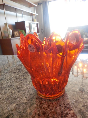 VIntage Fenton Art Glass Persimmon Orange Hankerchief Vase Rare!