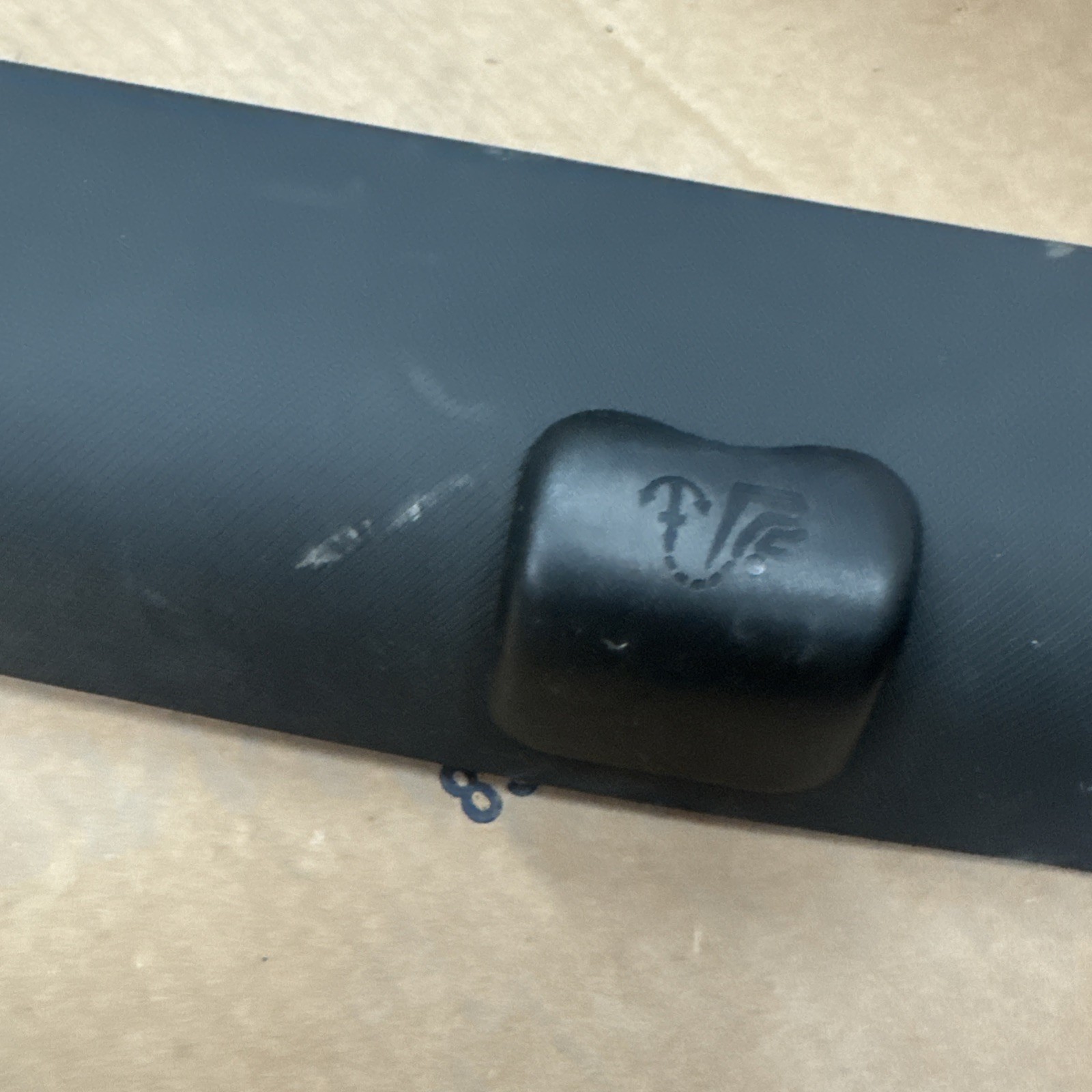 2008 2009 2010 2011 2012 2014 2015 AUDI R8 REAR TRIM Panel Center Cover Trim Oem