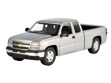 2006 Chevrolet Silverado 1500 Grey Diecast 1:25 Scale Model - Motormax 79393GRY