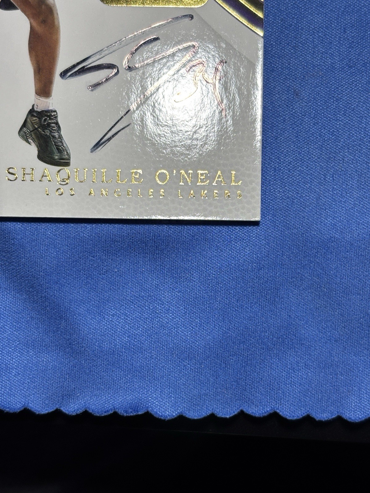 Shaquille O'Neal Patch Auto /40 2016-17 Immaculate #P-SHQ view 5