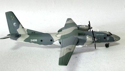 Antonov An-26 Czech Air Force Avia Boss Diecast Sammlermodell Maßstab 1:200