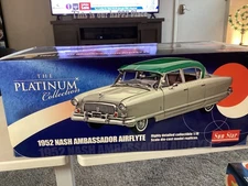 Sun Star 1952 Nash Ambassador Airflyte 1/18 gold metalic champagne