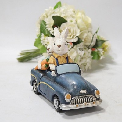 Osterschmuck Hase im Auto Figur Ostern Party Zubehör Resin Kind Spielzeug Ostern