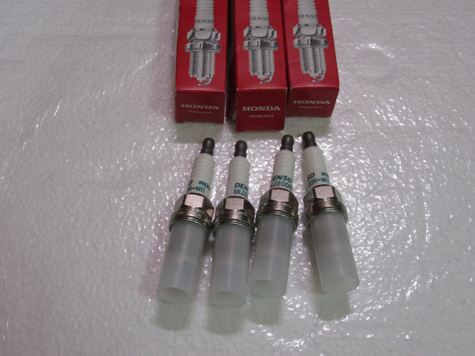 Genuine OEM Honda Acura Set of 4 Iridium Spark Plugs 98059-55916