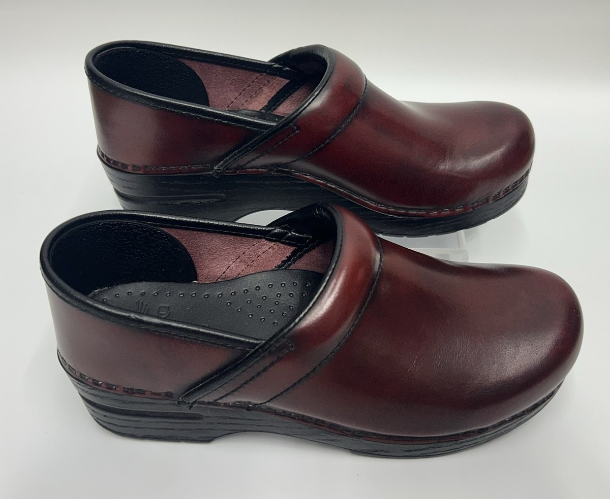NEW Dansko Professional Leather Clog Cabrio Burgundy Cordovan Size