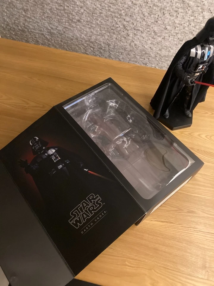 Sideshow 1/6 Scale Darth Vader Star Wars Return of the Jedi Figure - Image 2 of 4