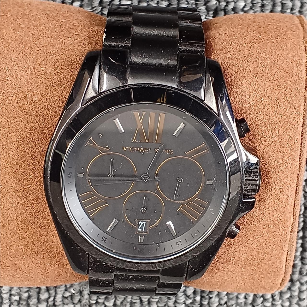 MICHAEL KORS MK-5550 Analog Watch thumbnail 7