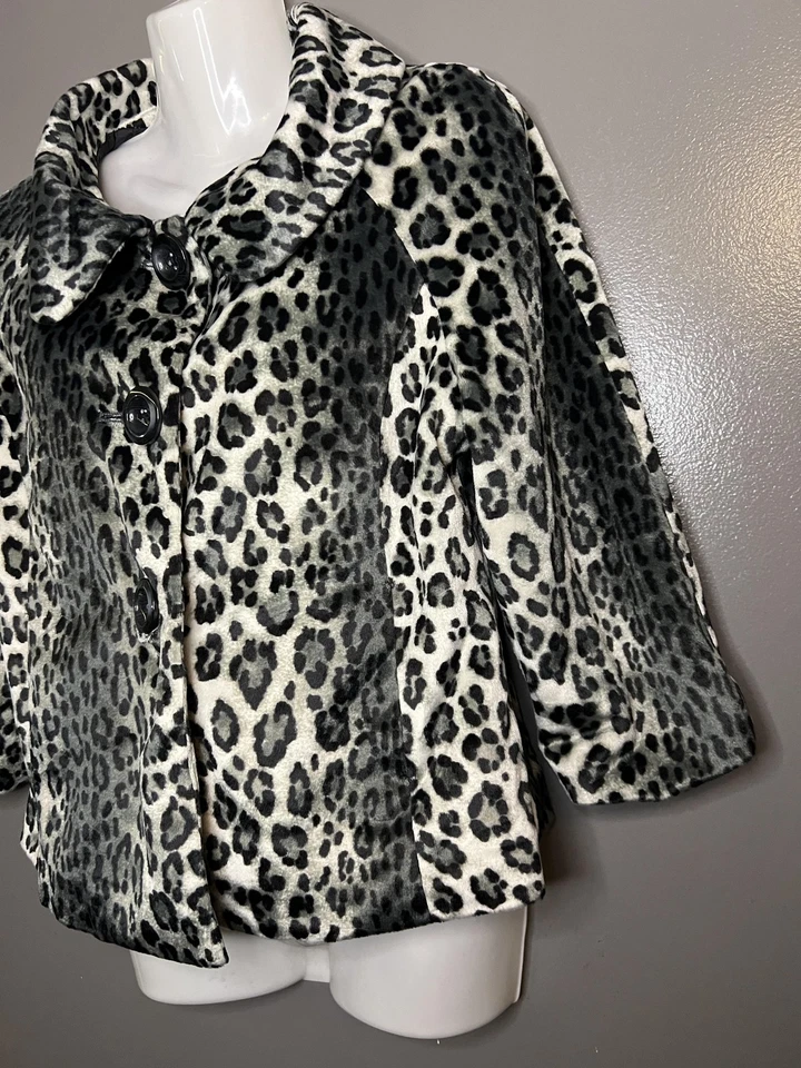Chaqueta Rafaella Mujer Mediana Negra Blanca Estampado Leopardo Imitación Piel Botón Columpio Foto 4 de 4