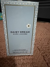 Marc Jacobs Daisy Dream Eau de Toilette Spray...