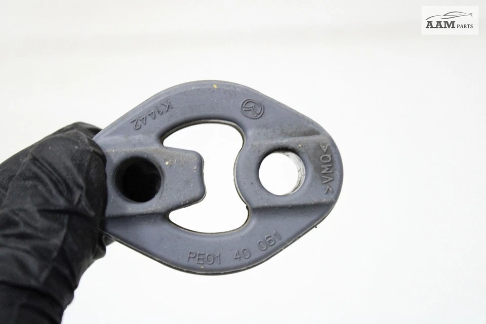 2013-2024 MAZDA CX-5 EXHAUST MANIFOLD PIPE INSULATOR MOUNT RUBBER HANGER OEM - Image 4 of 4