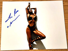 Rosa Mendes SIGNED 8x10 Photo Wrestling Diva Autograph - WWE WWF