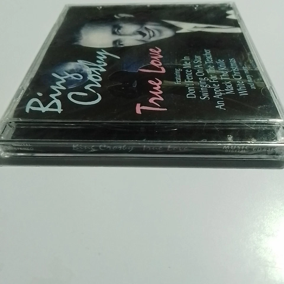 True Love - Bing Crosby Audio CD (2001) Delta Music Greatest Hits Compilation Foto 3 de 4