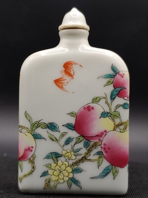 民国景德镇粉彩瓷福寿双全鼻烟壶Republic China Famille Rose Bat