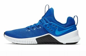 nike free metcon ah8141