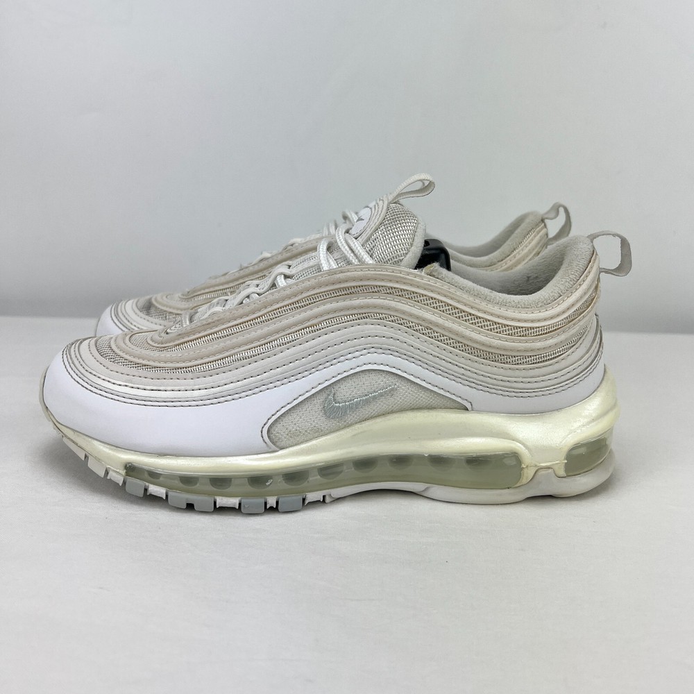Nike Womens Air Max 97 Sneakers in White Pure Platinum Size 7 921733-100