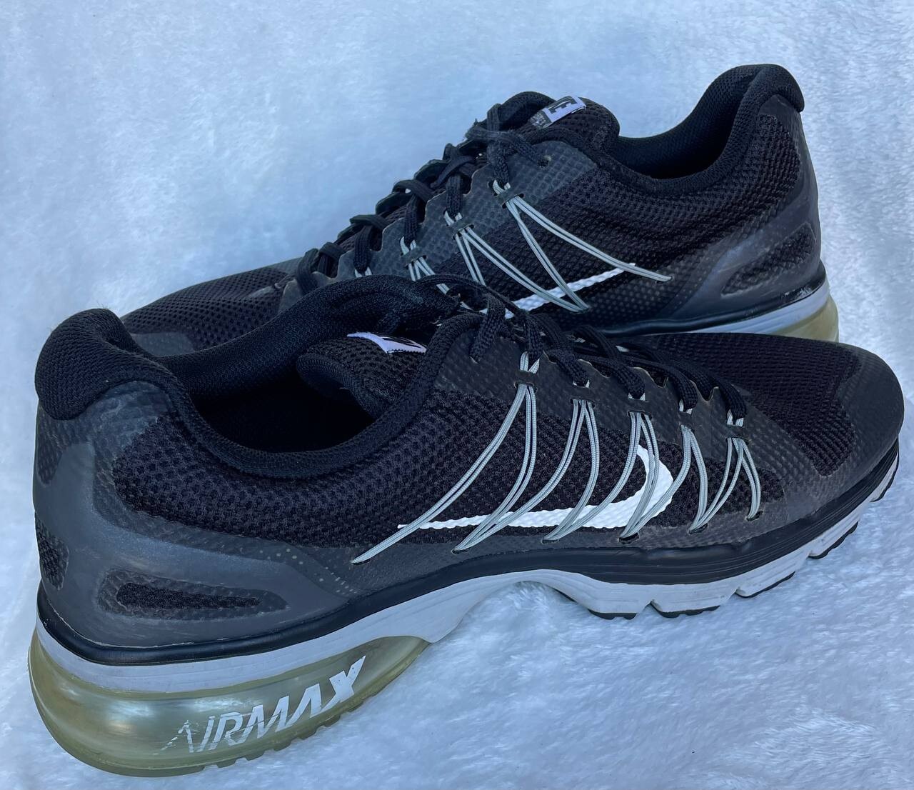 nike excellerate 5 men's