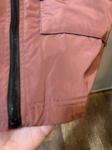 Abrigo para mujer Canada Weather Gear Anorak Sherpa mediano rosa baya capucha de piel sintética - Imagen 6 de 18