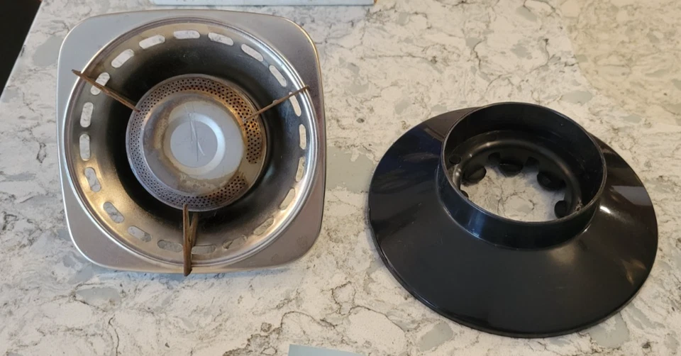 Estufa de campamento de propano Trail Scout de un solo quemador Century Primus de colección # 2058 LKNU Foto 2 de 4