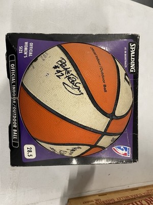Spalding WNBA Basketball With Multiple Unknow Signatures 1999