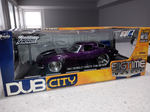 1/18 Jada Toys Big Time Muscle 1963 Chevy Corvette Sting Ray Candy Purple 🟣