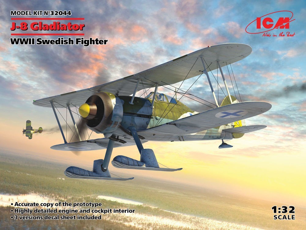ICM 32044 J-8 Gladiator chasseur suédois de la Seconde Guerre mondiale à l'échelle 1/32