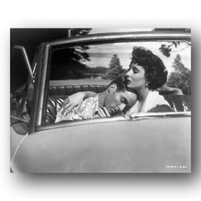 Montgomery Clift and Elizabeth Taylor on A Place in the Sun Set 1951 8x10 Photo